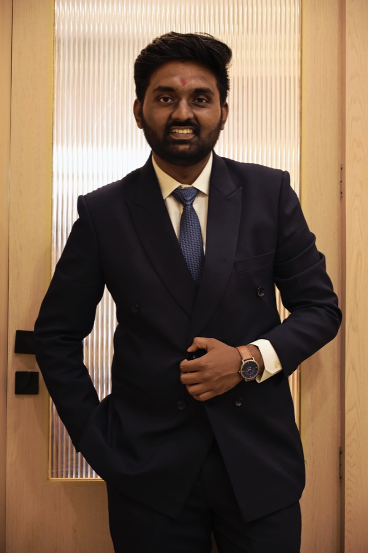 Dr. Jayveersinh J. Mahida, Founder of Bharadwaj Ayurveda